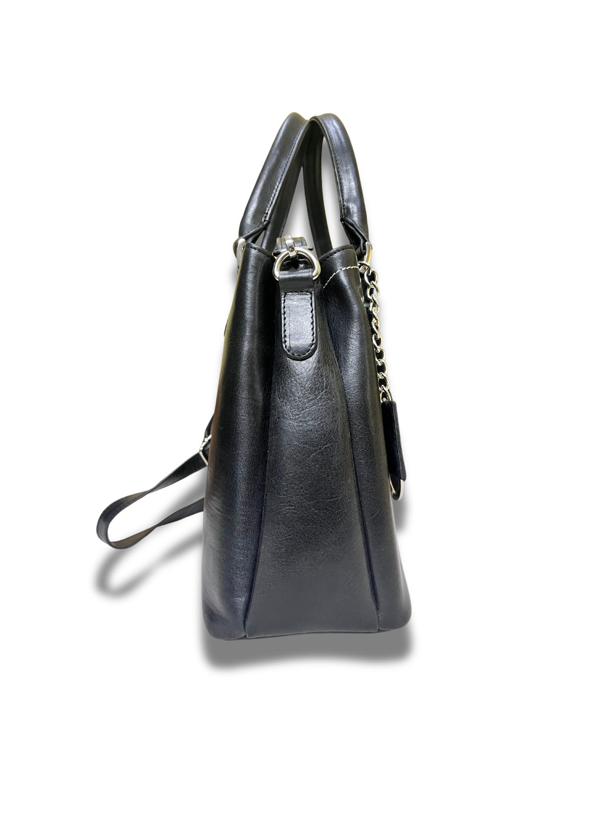 Ladies hand bag